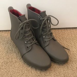 Loeffler Randall, Grey Boots, Booties, Size 6